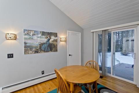 113 Strong St, Easthampton, MA 01027 photo 13