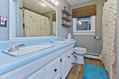 113 Strong St, Easthampton, MA 01027 photo 24