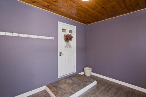 113 Strong St, Easthampton, MA 01027 photo 9