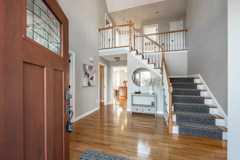 5 Devonshire Pl, Andover, MA 01810 photo 3
