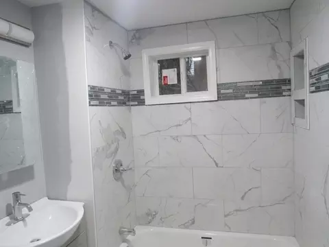 138 Bloomfield St, Springfield, MA 01108 photo 4
