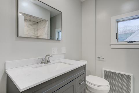 29 Greene St, Beverly, MA 01915 photo 19