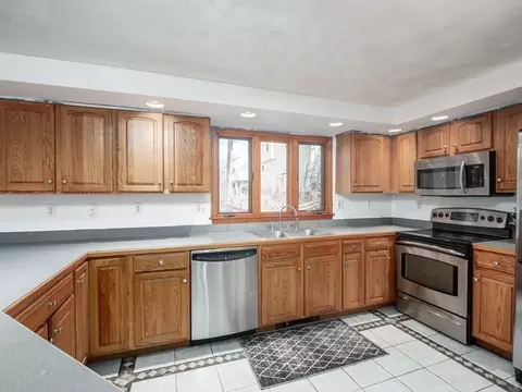 28 High St, Ayer, MA 01432 photo 7