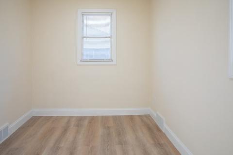 151 Switzer Ave, Springfield, MA 01109 photo 17