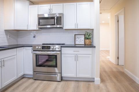 151 Switzer Ave, Springfield, MA 01109 photo 5