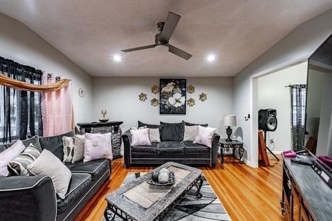 99 Edendale St, Springfield, MA 01104 photo 7