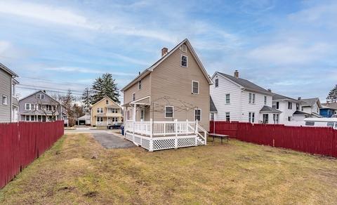 99 Edendale St, Springfield, MA 01104 photo 4