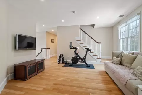 8 Stonegate Ln, Dover, MA 02030 photo 32