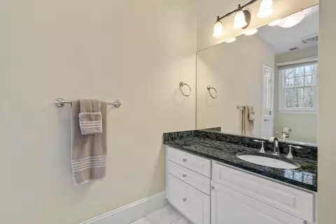 8 Stonegate Ln, Dover, MA 02030 photo 30