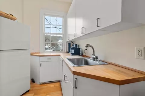 8 Stonegate Ln, Dover, MA 02030 photo 19