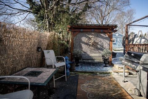 132 Ratcliffe St, Fall River, MA 02723 photo 25