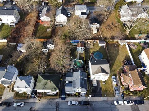 132 Ratcliffe St, Fall River, MA 02723 photo 39