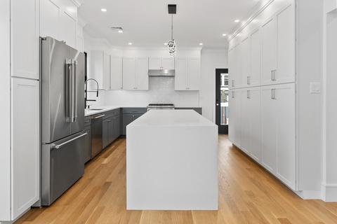 43 Ackers Ave, Brookline, MA 02446 photo 18
