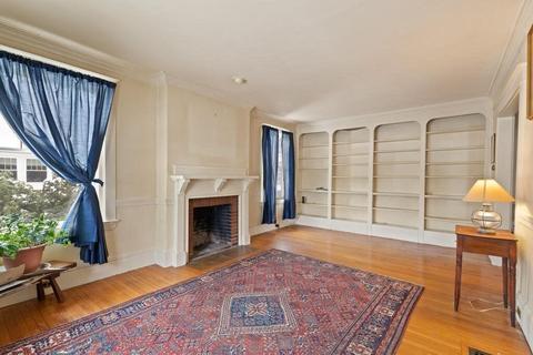 10 Bertram St, Beverly, MA 01915 photo 4
