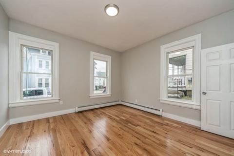 25 Mechanic St, Webster, MA 01570 photo 18