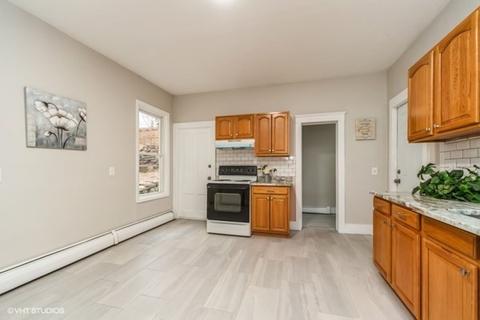25 Mechanic St, Webster, MA 01570 photo 9