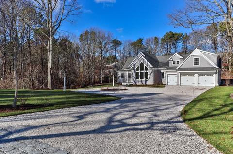 234 Willowbend Dr, Mashpee, MA 02649 photo 2