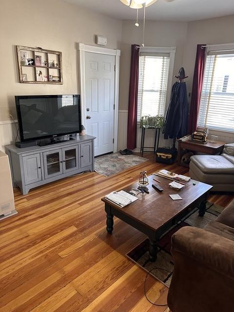 246 Davis St, Fall River, MA 02720 photo 6
