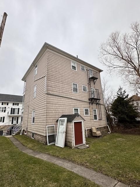 246 Davis St, Fall River, MA 02720 photo 3