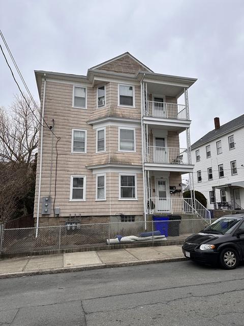 246 Davis St, Fall River, MA 02720 photo 1
