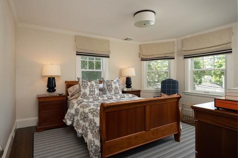 10 Elm St, Hingham, MA 02043 photo 11