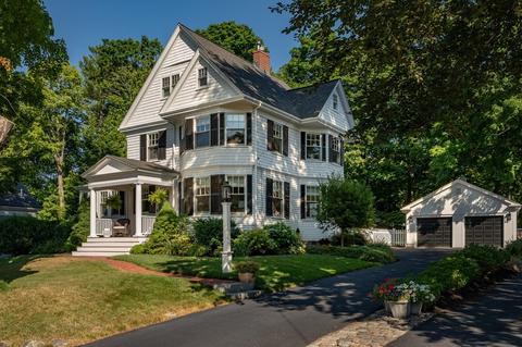 10 Elm St, Hingham, MA 02043 photo 2