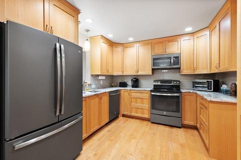 56 Ash St, Danvers, MA 01923 photo 5