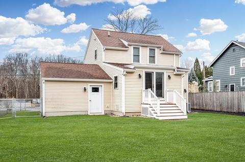 56 Ash St, Danvers, MA 01923 photo 31