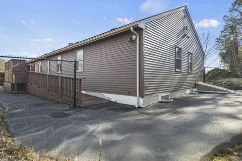 116 Thompson Rd, Webster, MA 01570 photo 24