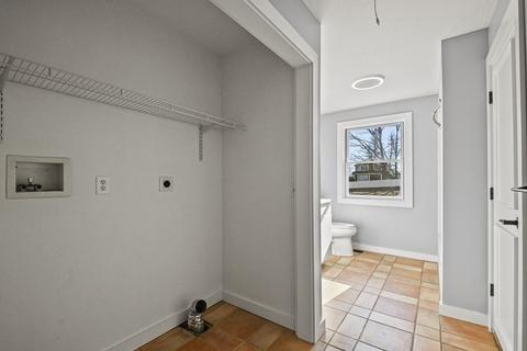 116 Thompson Rd, Webster, MA 01570 photo 13