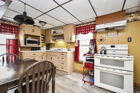 233 Freedom St, Athol, MA 01331 photo 5