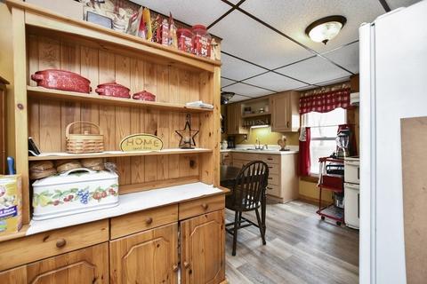 233 Freedom St, Athol, MA 01331 photo 8