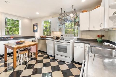 12 Fairmount St, Brookline, MA 02445 photo 10