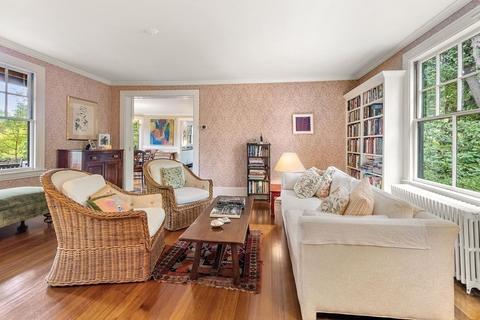 12 Fairmount St, Brookline, MA 02445 photo 6