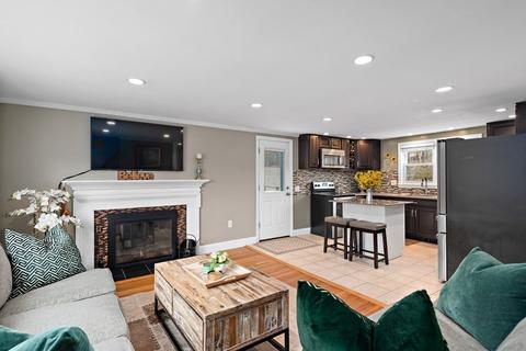 3 Hazen Ave, Danvers, MA 01923 photo 7