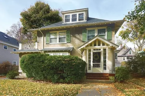 15 Russell St, Brookline, MA 02446 photo 1