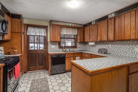 46 Spaulding St, Townsend, MA 01469 photo 13