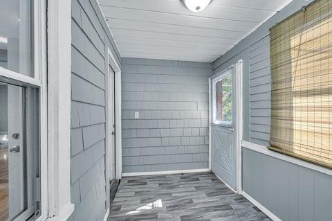 37 Pembroke St, Springfield, MA 01104 photo 23