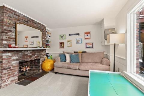 9 Riverview Ave, Maynard, MA 01754 photo 22