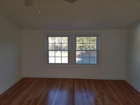 97 Maebeth St, Springfield, MA 01119 photo 21