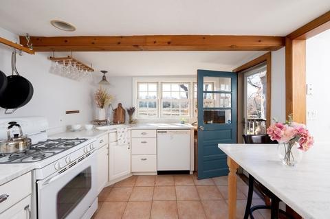 4 Chestnut Pl, Hingham, MA 02043 photo 10
