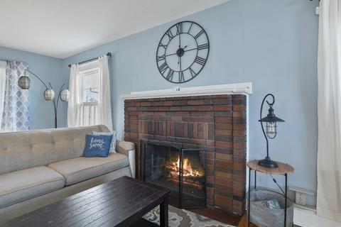 128 Shawmut St, Springfield, MA 01108 photo 9