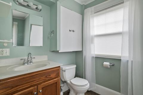 128 Shawmut St, Springfield, MA 01108 photo 27