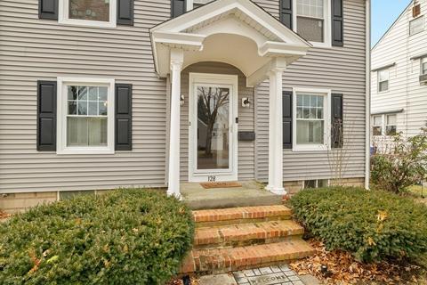 128 Shawmut St, Springfield, MA 01108 photo 4