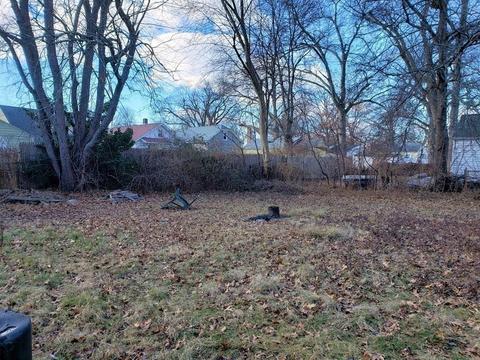 96 Lehigh St, Springfield, MA 01104 photo 5