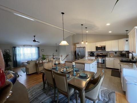 376 Manchester, Fall River, MA 02721 photo 6