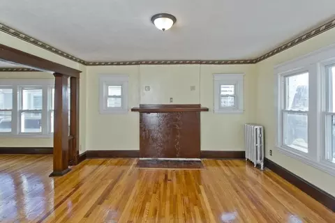 33-35 Rittenhouse Ter, Springfield, MA 01108 photo 8
