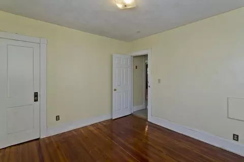 33-35 Rittenhouse Ter, Springfield, MA 01108 photo 24
