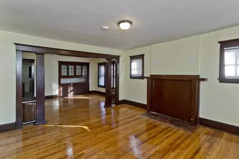 33-35 Rittenhouse Ter, Springfield, MA 01108 photo 16