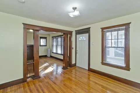 33-35 Rittenhouse Ter, Springfield, MA 01108 photo 17